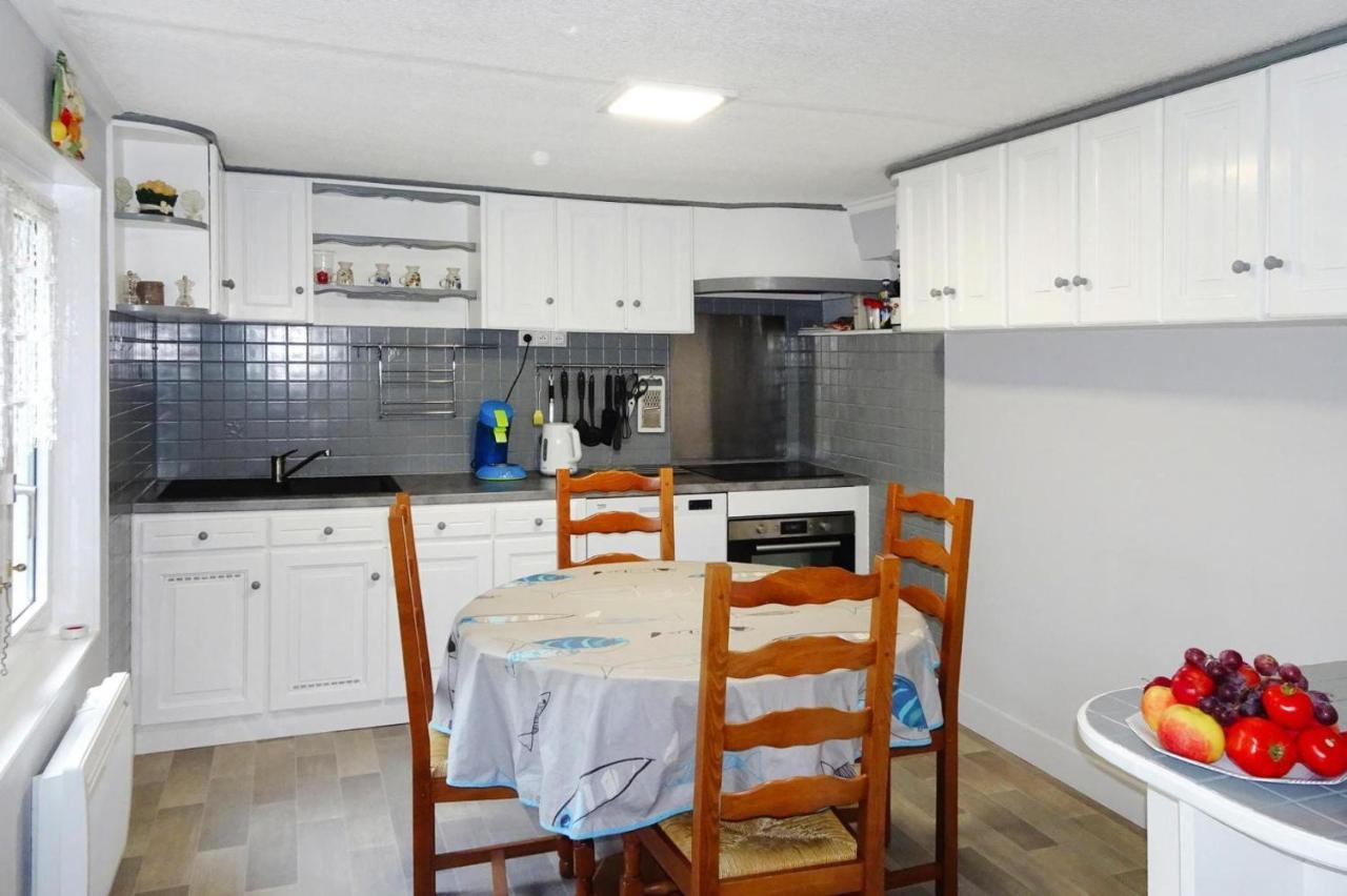 Holiday Home, Plourivo Bagian luar foto